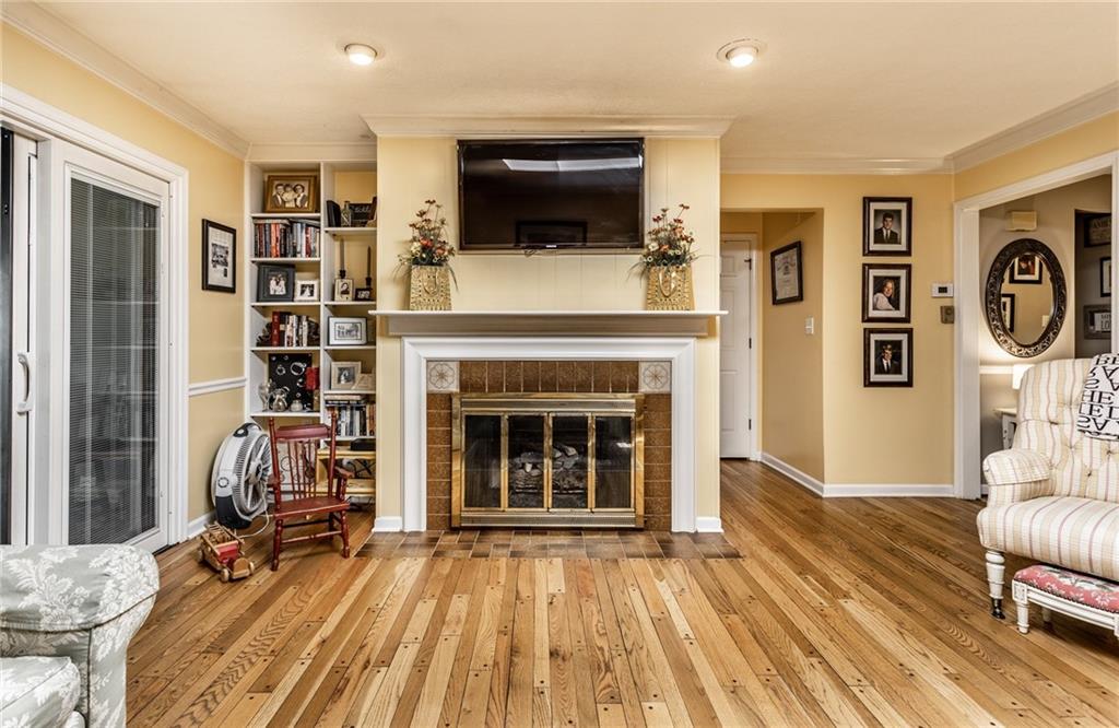 7409 Sylvan Ridge Road Indianapolis, IN 46240 - Photo 8 of 30 Gallery Image 8