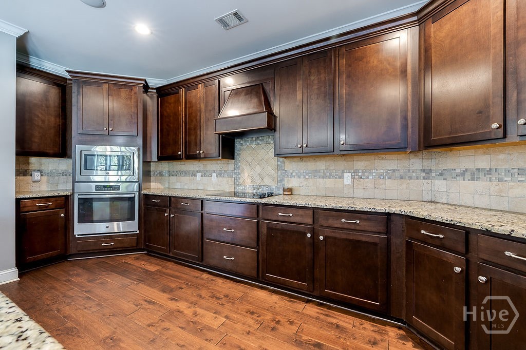 108 Treutlen Court Rincon, GA 31326 - Photo 19 of 57 Kitchen