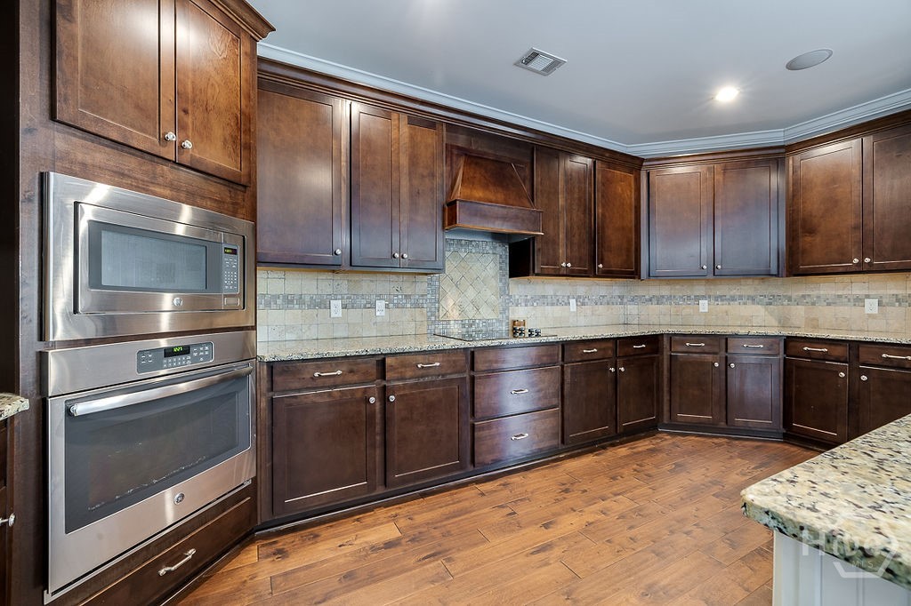 108 Treutlen Court Rincon, GA 31326 - Photo 22 of 57 Kitchen oven and range