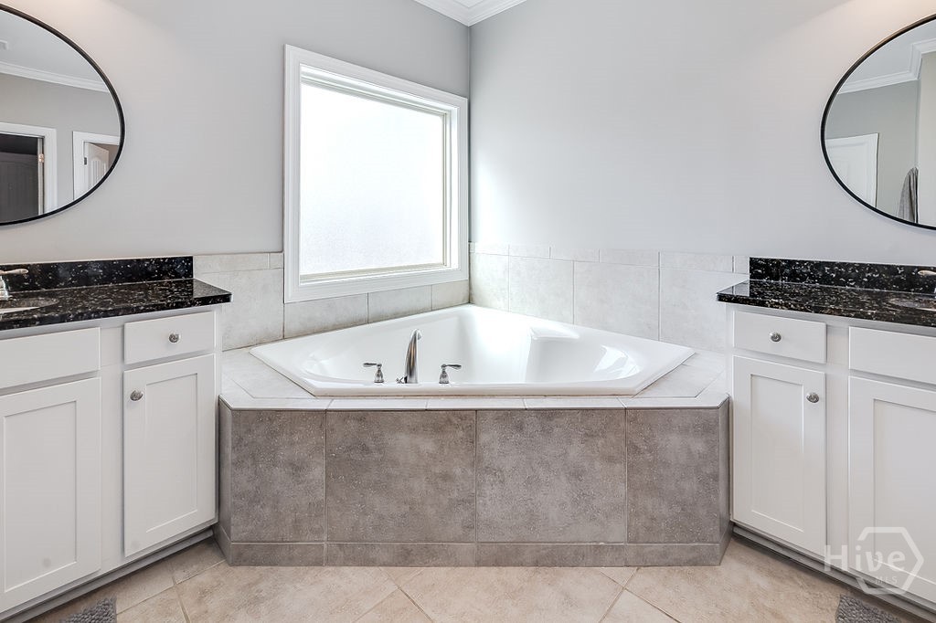 108 Treutlen Court Rincon, GA 31326 - Photo 35 of 57 Garden Tub