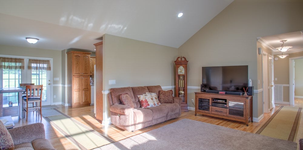 640 Roark Road Franklin, KY 42134 - Photo 5 of 31 Gallery Image 5
