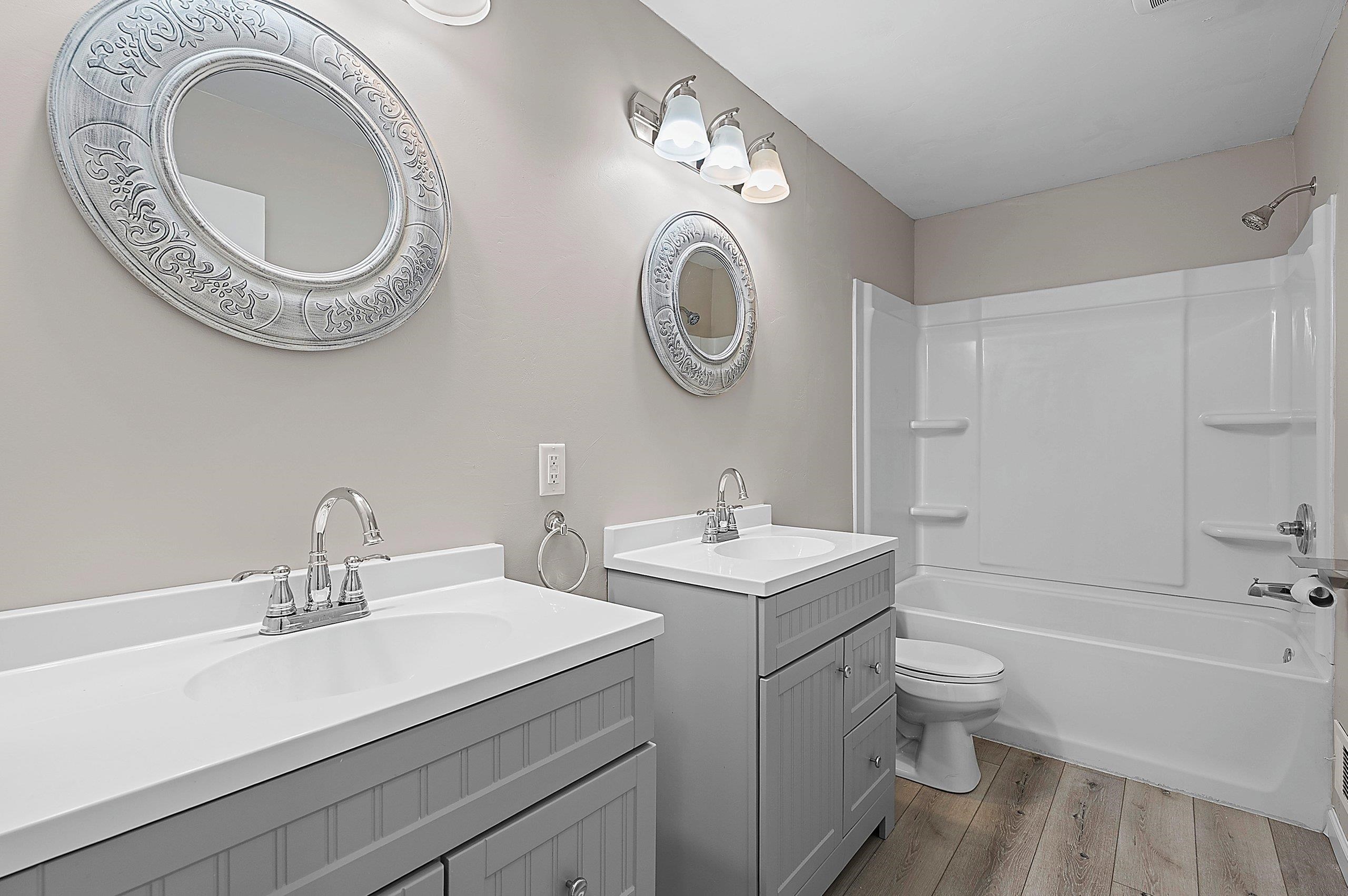 637 East Wilson Avenue Appleton, WI 54915 - Photo 18 of 45
