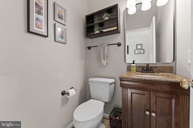 $805,000 | 4914 Bristow Drive, Annandale, VA 22003