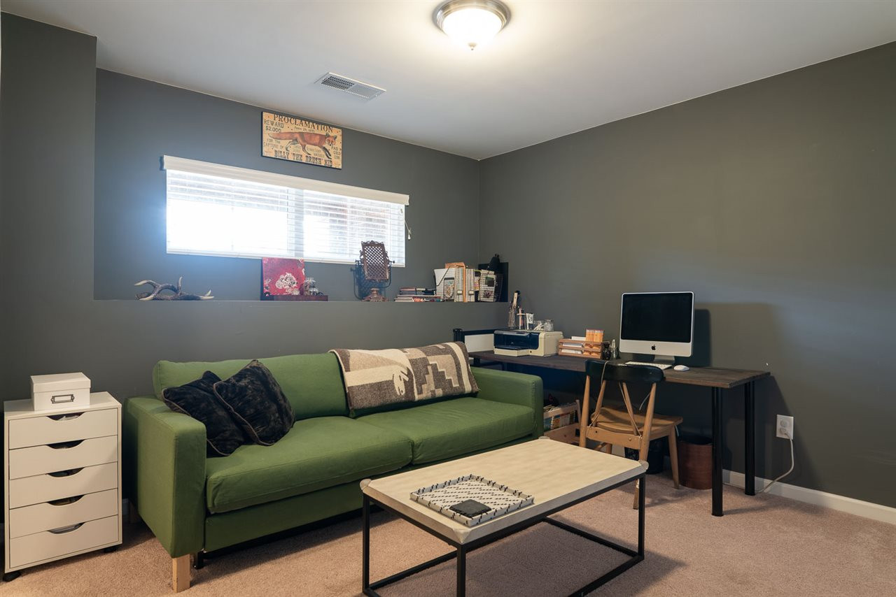 1653 Crafton Way Raleigh, NC 27607 - Photo 21 of 25 Family Room