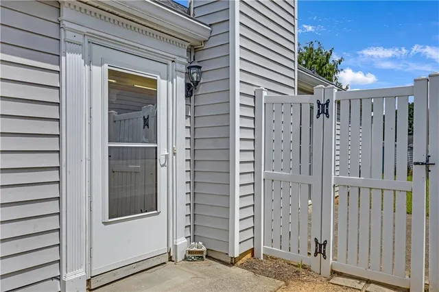 $1,950 | 3085 Barnwood Crossing Northwest, Duluth, GA 30097