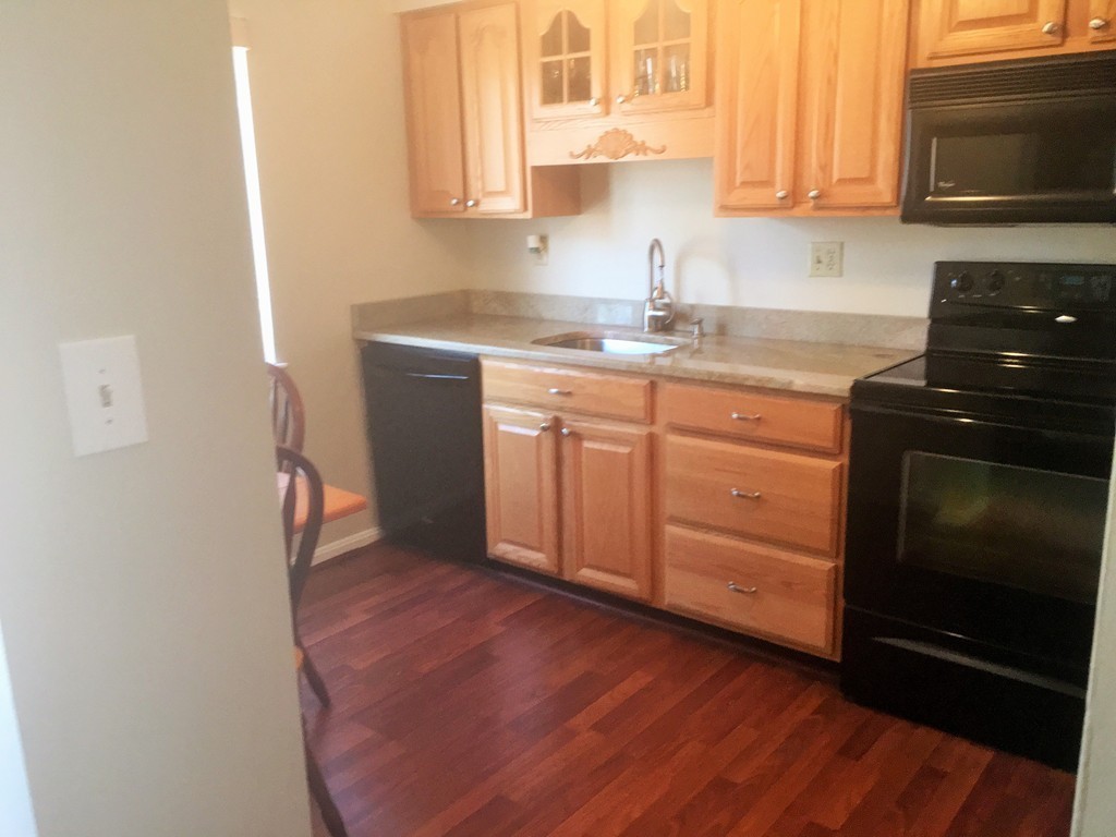 11 Beal's Cove Road, Unit B Hingham, MA 02043 - Photo 7 of 22 Gallery Image 7