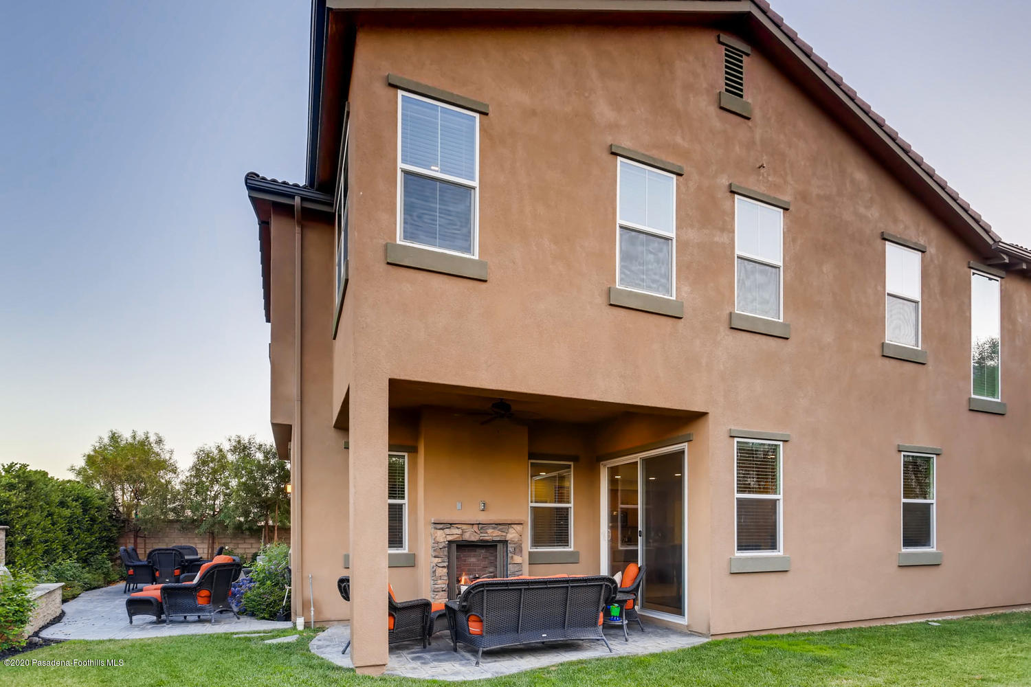 29034 Ridgecrest Court Valencia, CA 91354 - Photo 45 of 52 29034 Ridgecrest Court-large-014-009-Bac