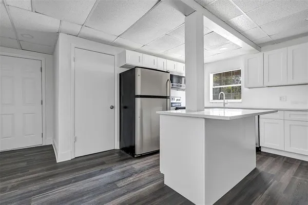 $1,795 | 2027 30th Avenue North, Unit 3 BOTTOM, St. Petersburg, FL 33713