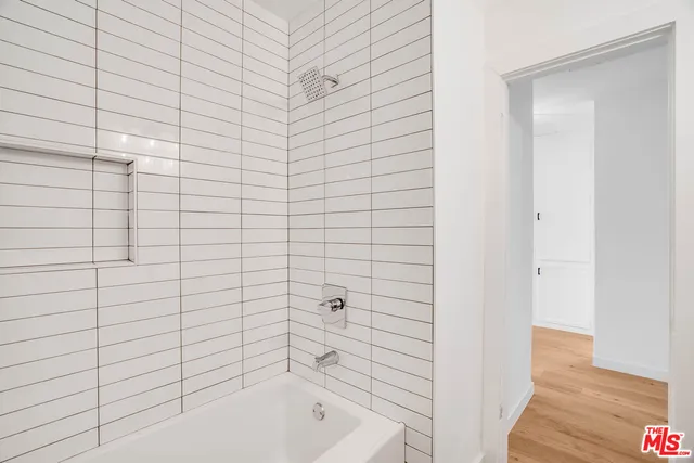 $979,000 | 18319 Erwin Street, Tarzana, CA 91335