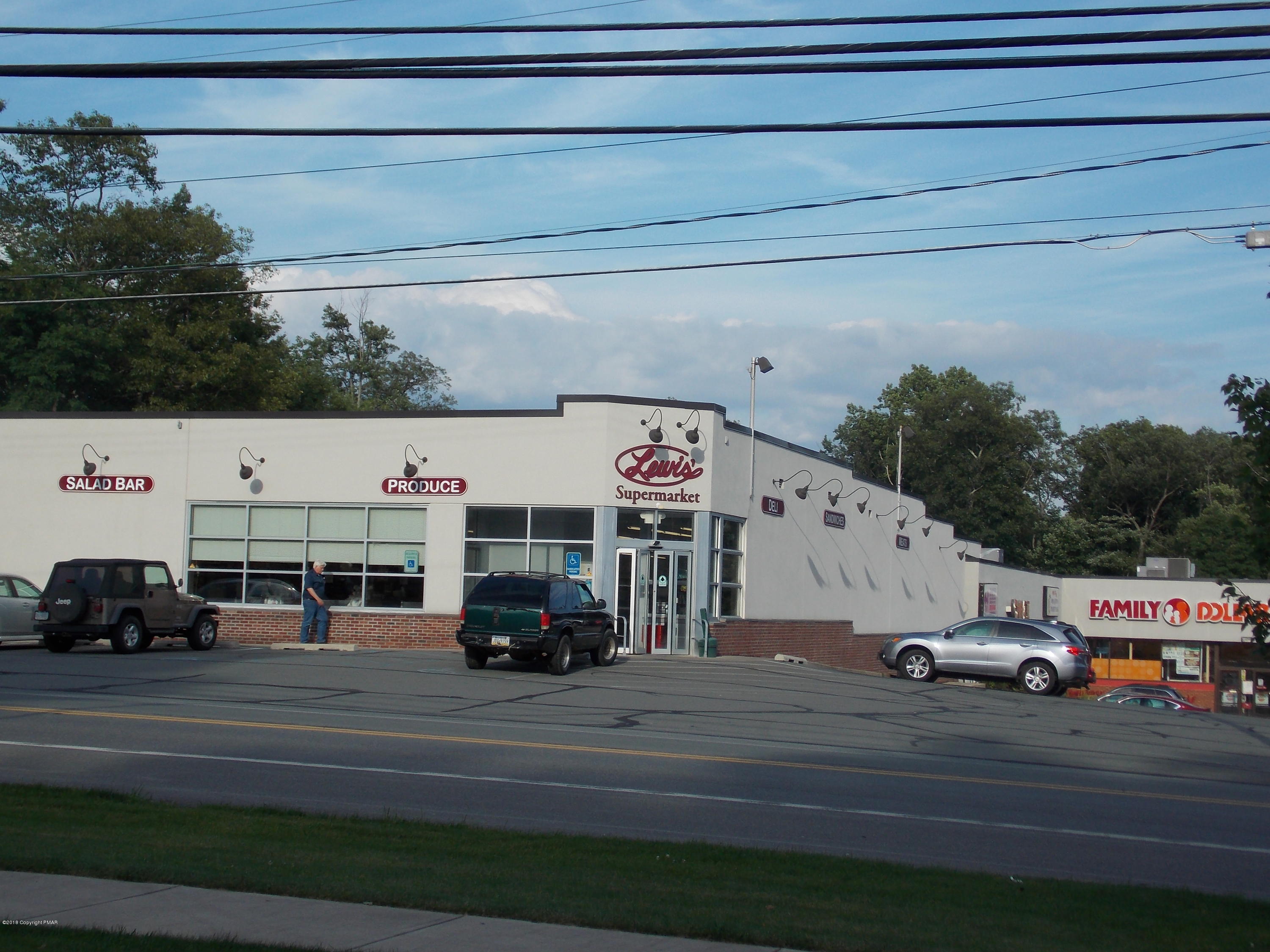 184 Oak Lane Cresco, PA 18326 - Photo 27 of 39 a view of street with cars