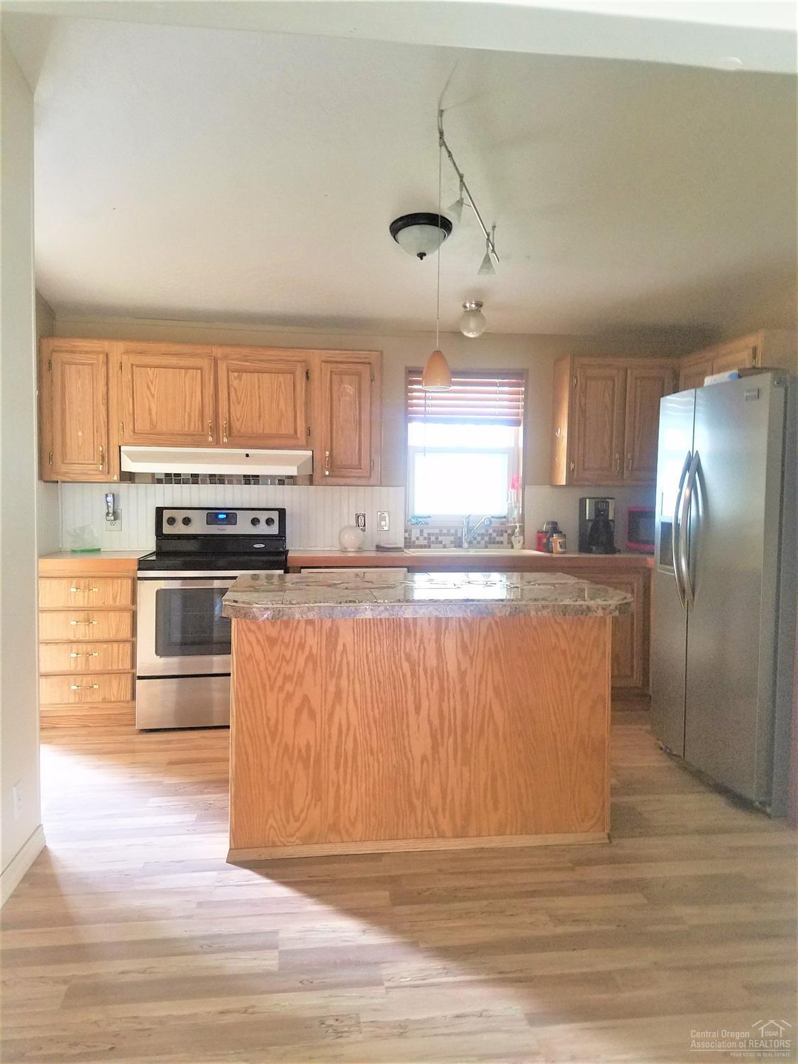 61000 Brosterhous Road, Unit 570 Bend, OR 97702 - Photo 2 of 18 Additional Photo