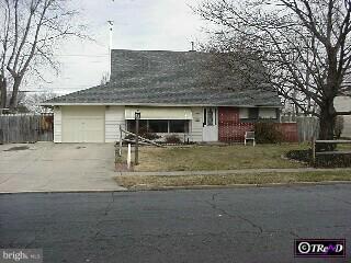 12 Hearth Road Levittown, PA 19056 - Photo 1 of 1 Gallery Image 1