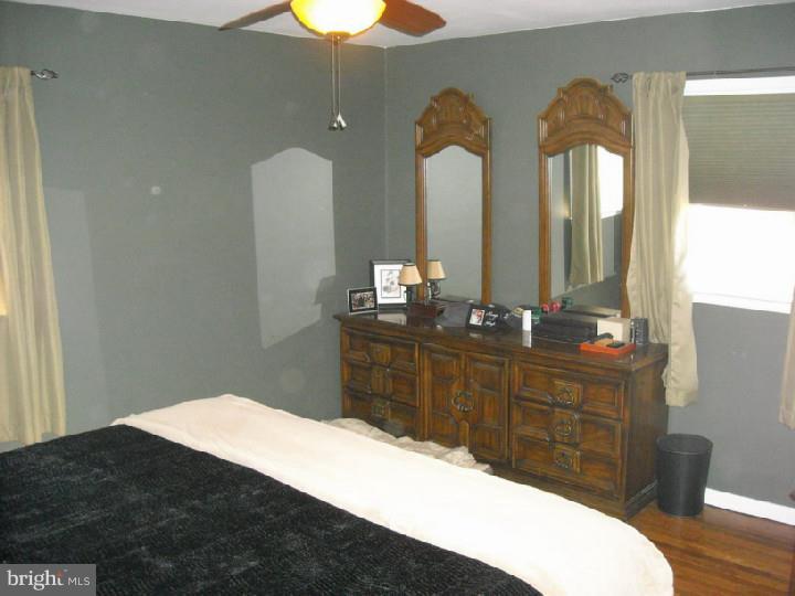 16 Downing Road Hamilton, NJ 08690 - Photo 16 of 21 Bedroom - Main
