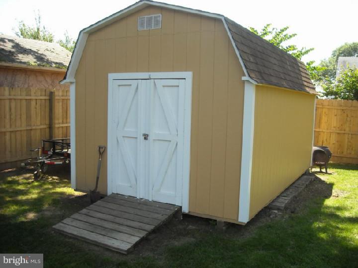 16 Downing Road Hamilton, NJ 08690 - Photo 9 of 21 Storage Shed