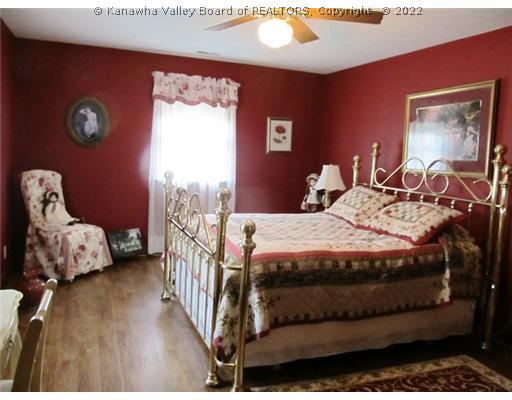 53 Batten Road Poca, WV 25159 - Photo 9 of 16 Upper Level Bedroom.