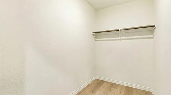 $2,400 | 315 Pine Hollow Way, Royse City, TX 75189