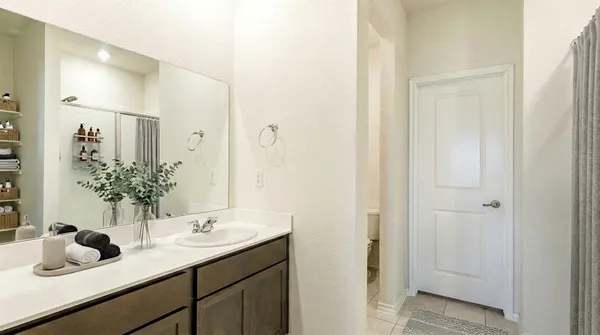 $2,400 | 315 Pine Hollow Way, Royse City, TX 75189