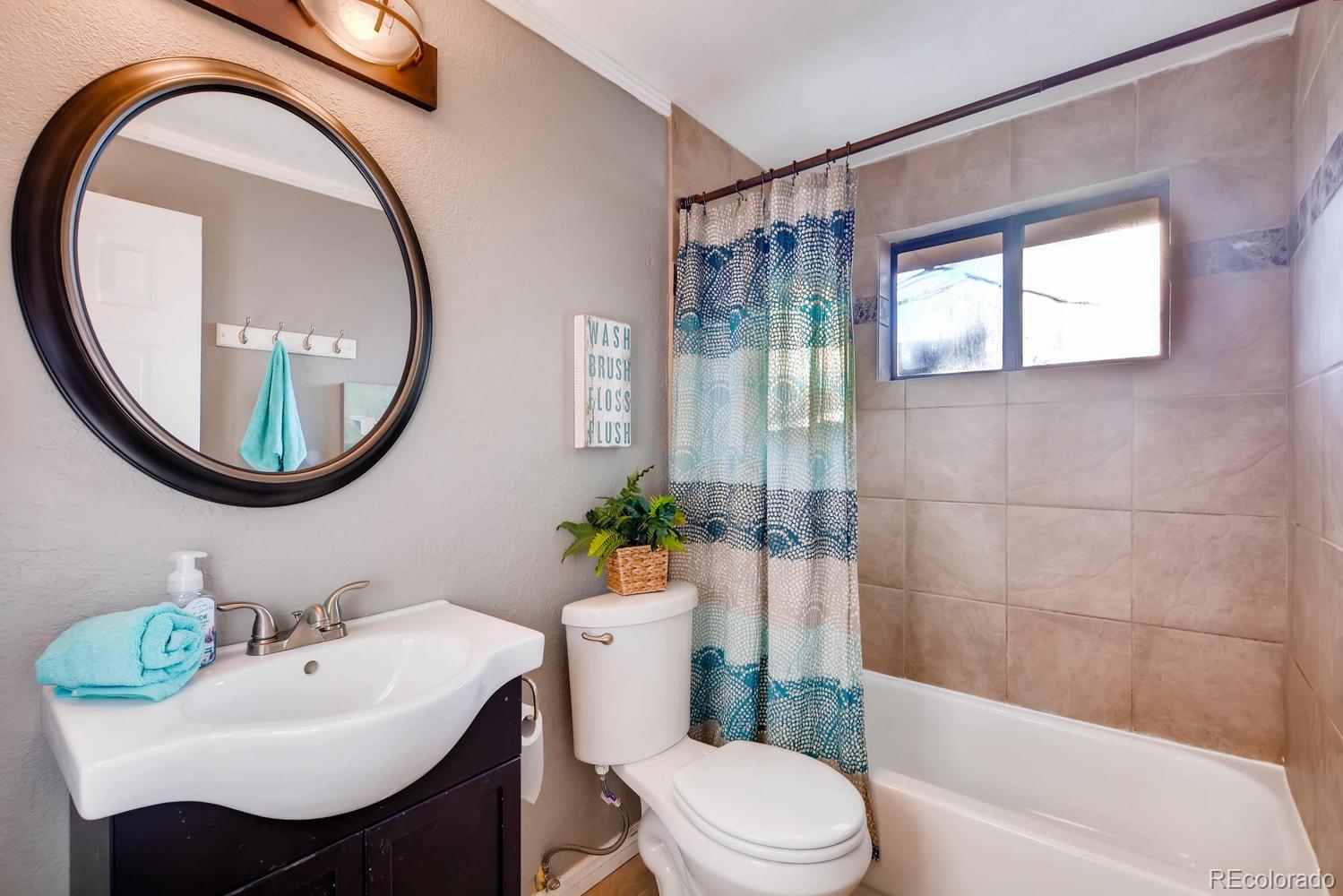 4669 Estes Street Wheat Ridge, CO 80033 - Photo 4 of 19 Gallery Image 4