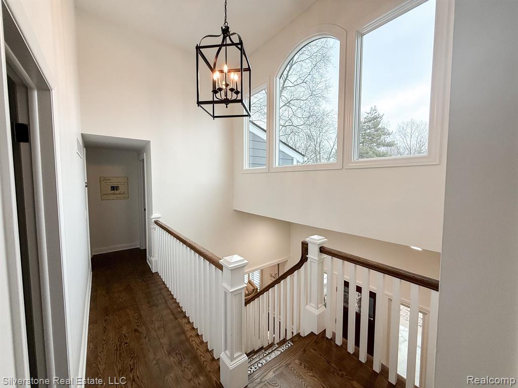 8085 Deerwood Road Clarkston, MI 48348 - Photo 23 of 44