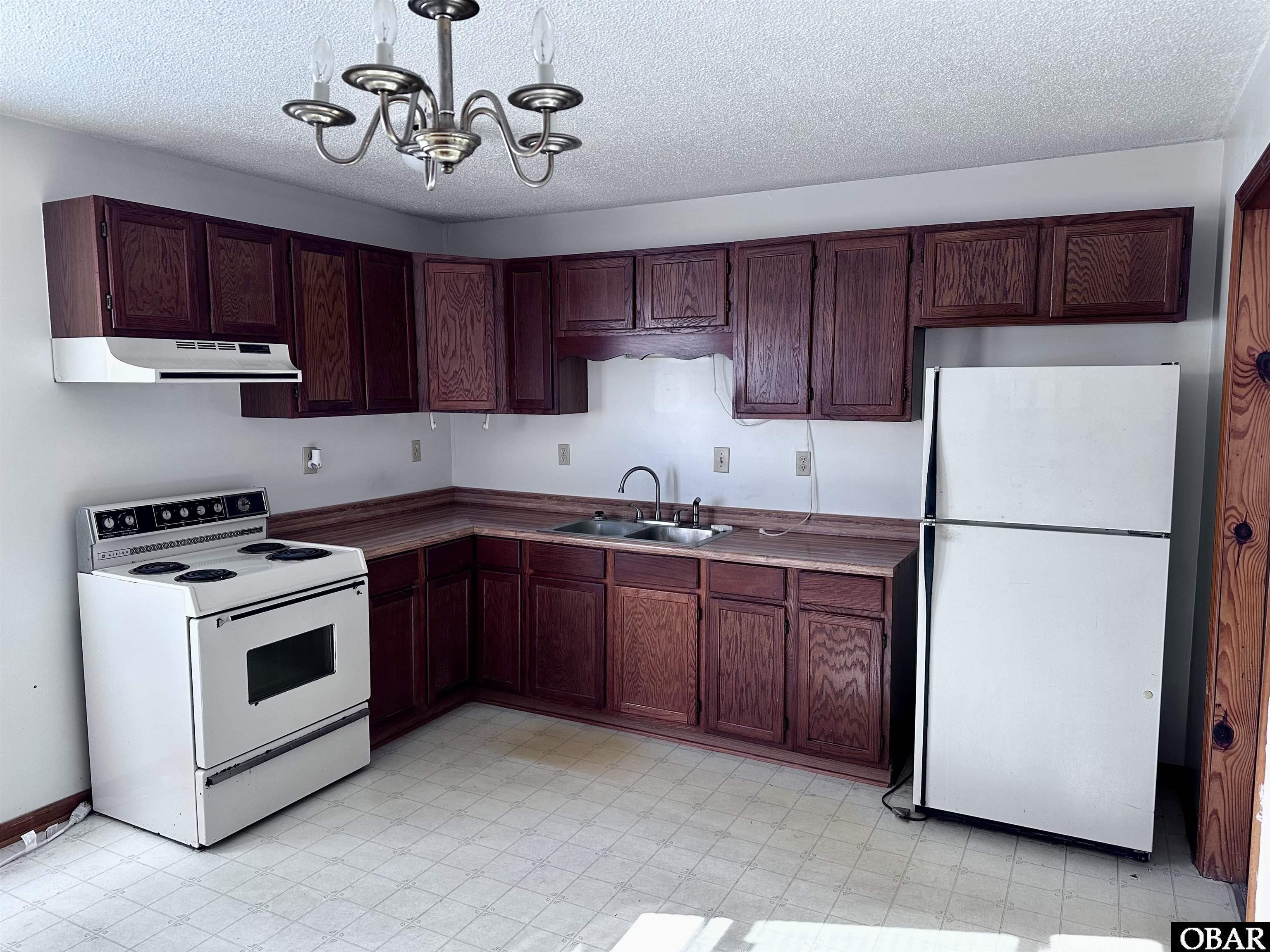 5476 Harbor Drive Manns Harbor, NC 27953 - Photo 2 of 9