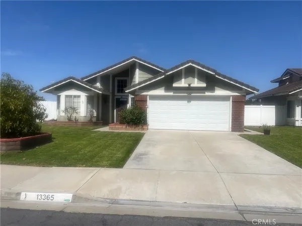$625,000 | 13365 March, Corona, CA 92879