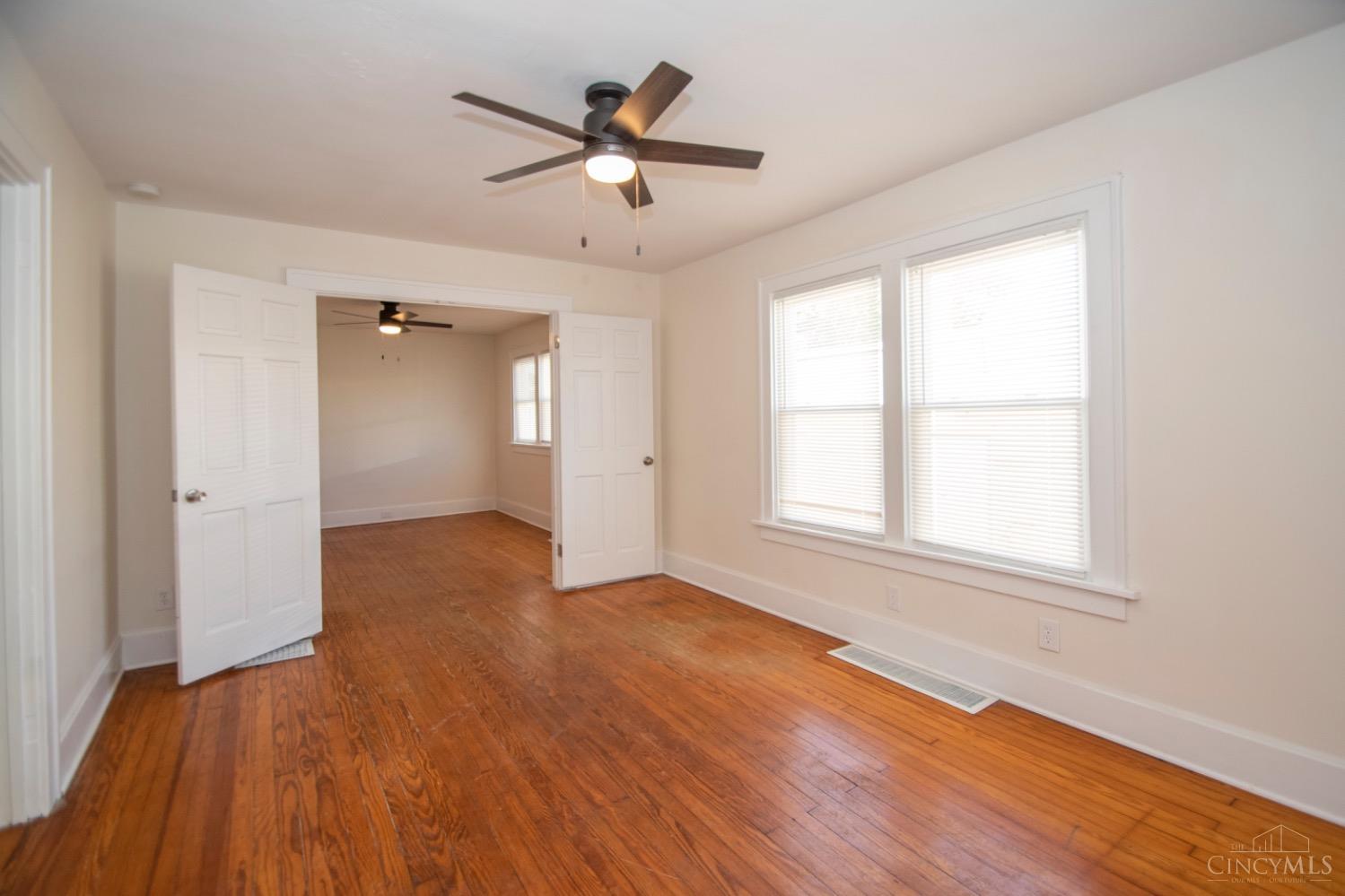 4 Ridgeway Road Cincinnati, OH 45216 - Photo 6 of 19
