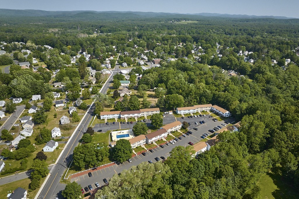 41 South Street, Unit 63 Easthampton, MA 01027 - Photo 33 of 34 an aerial view of multiple house