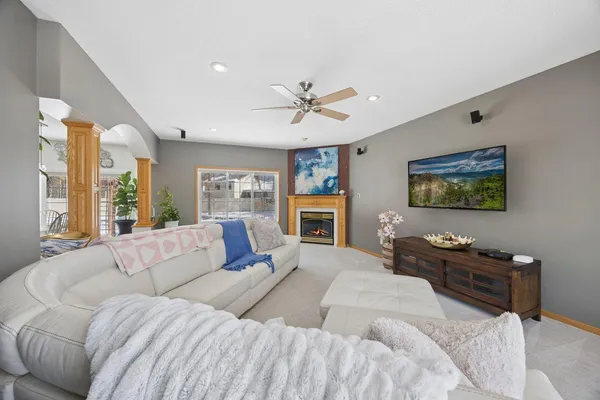 $459,900 | 828 Wollak Way, Sauk Rapids, MN 56379
