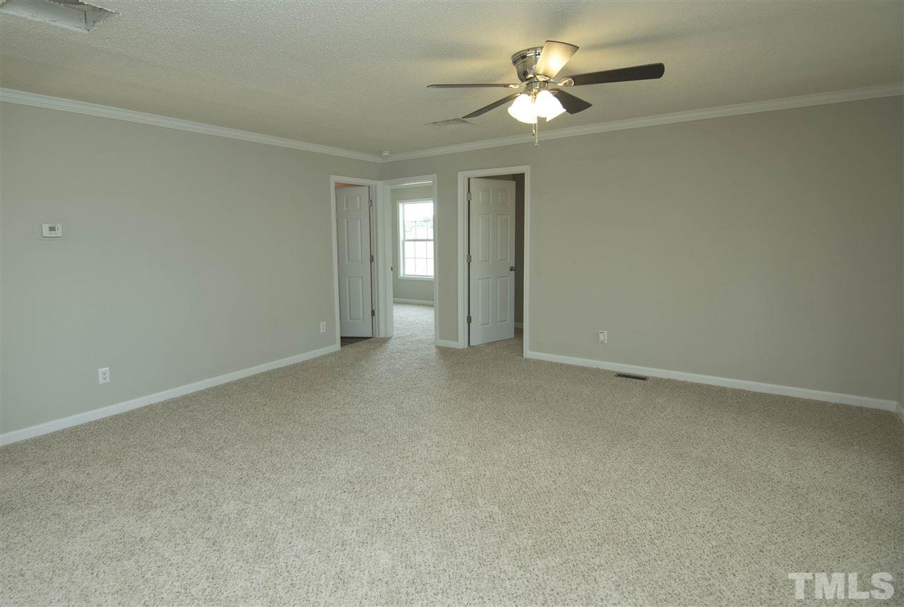 654 Raiford Road Dunn, NC 28334 - Photo 4 of 22 Gallery Image 4