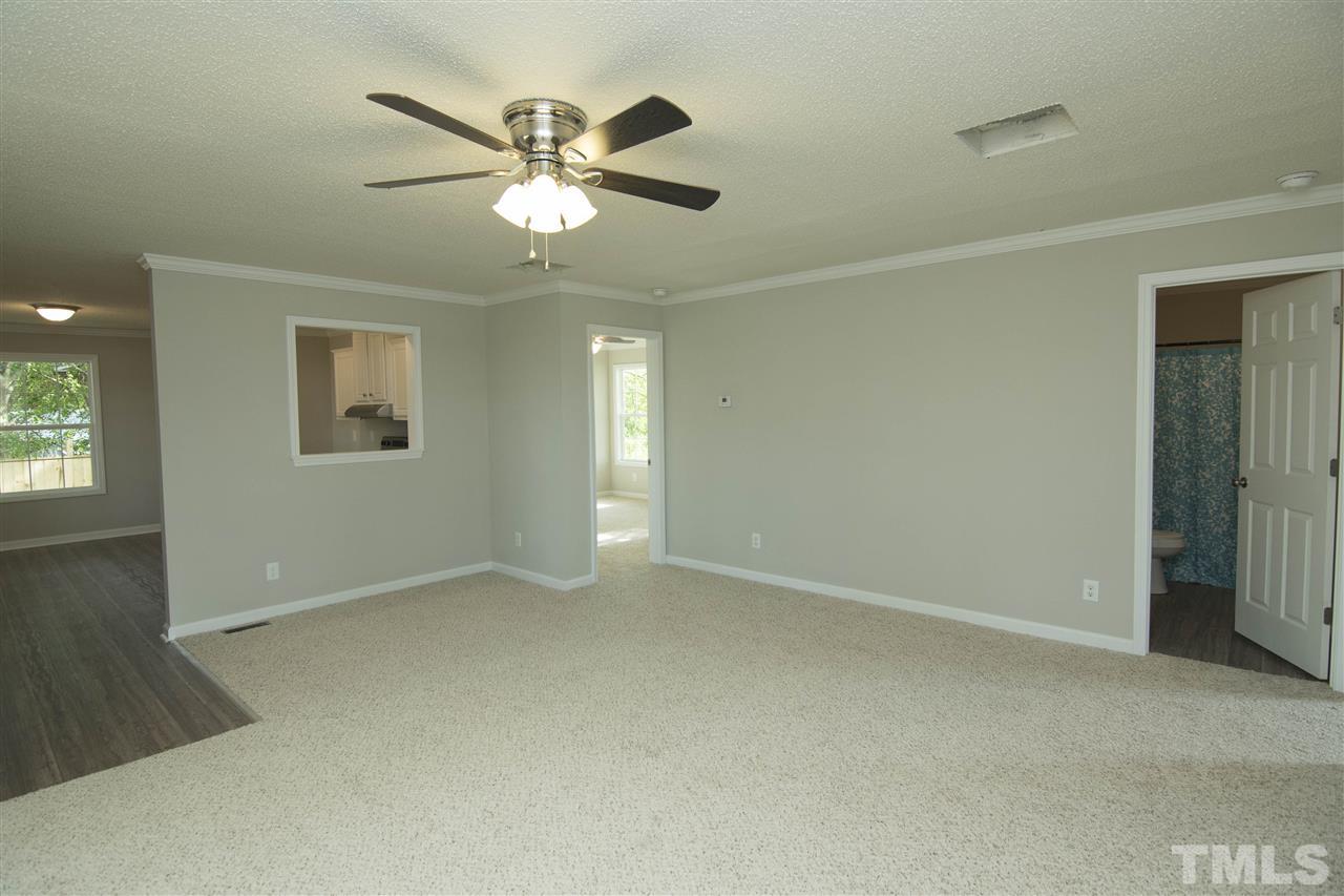654 Raiford Road Dunn, NC 28334 - Photo 5 of 22 Gallery Image 5