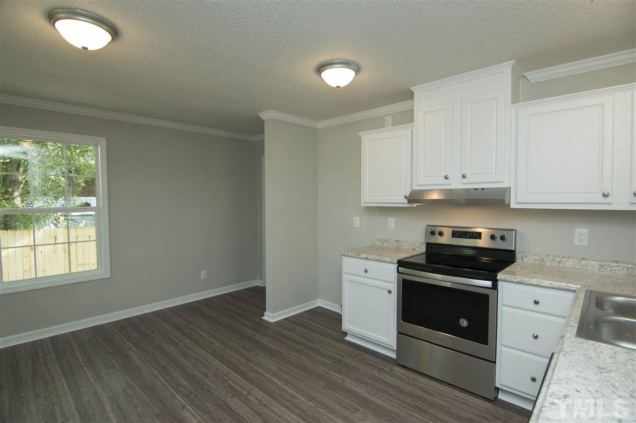 654 Raiford Road Dunn, NC 28334 - Photo 7 of 22 Gallery Image 7