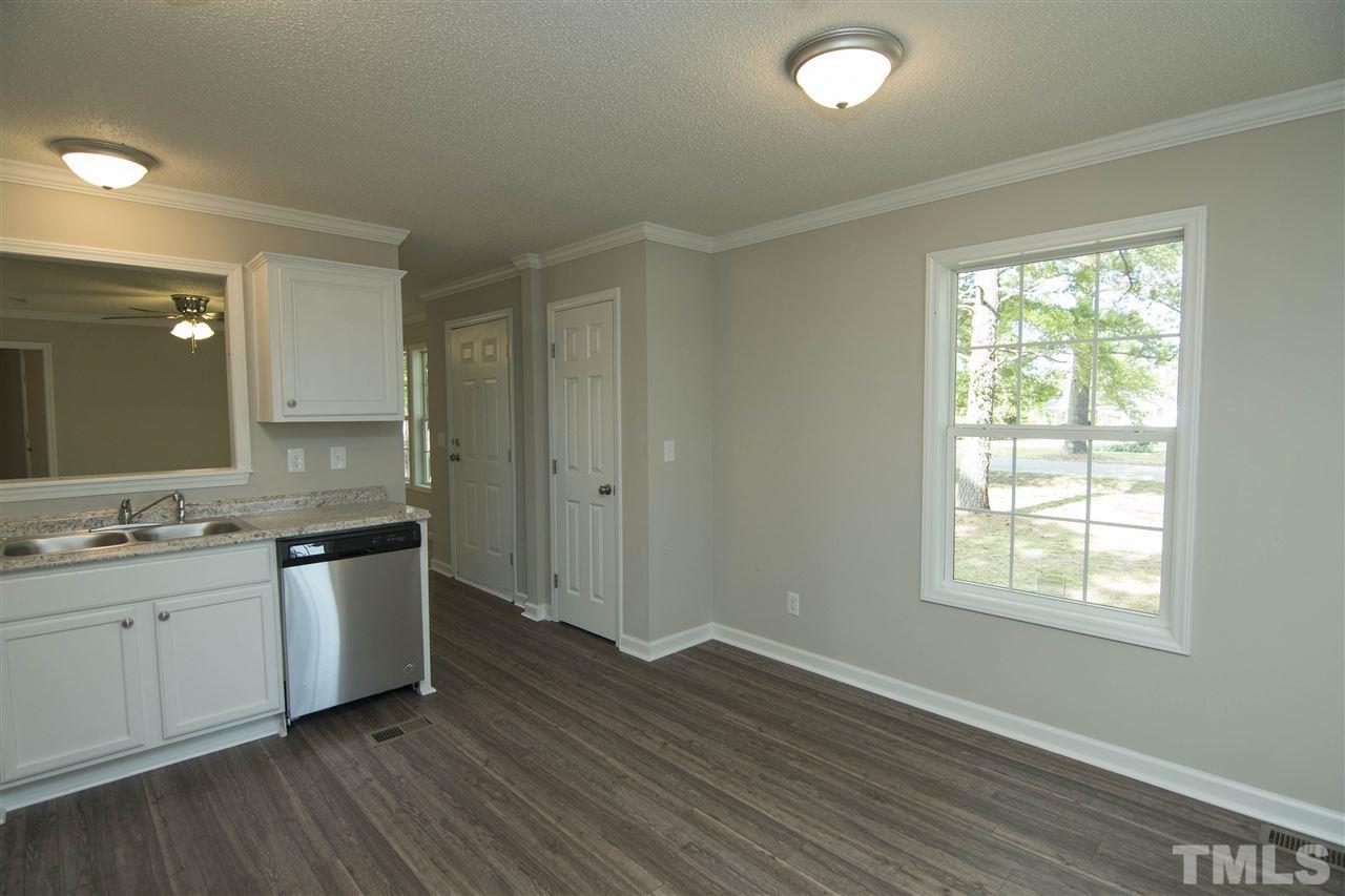 654 Raiford Road Dunn, NC 28334 - Photo 9 of 22 Gallery Image 9