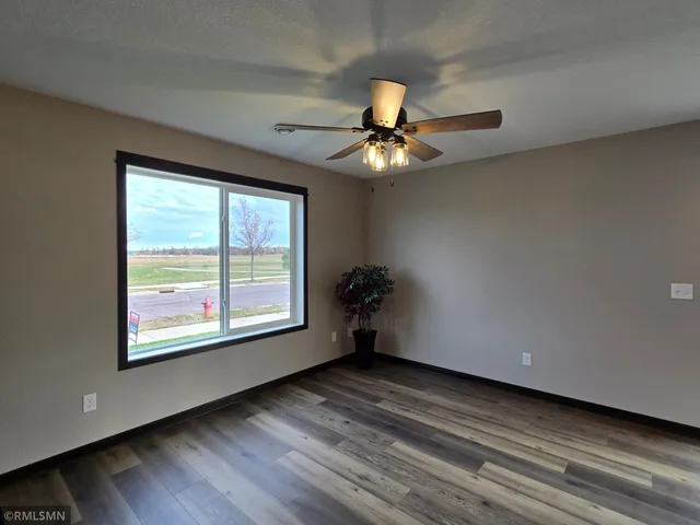 $299,900 | 2022 Essler Drive, St. Peter, MN 56082