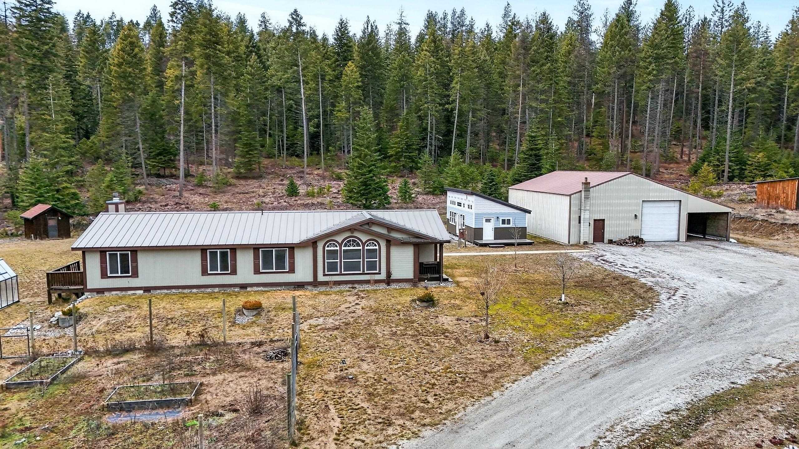 3602 Spring Valley Road Newport, WA 99156 - Photo 1 of 32 Gallery Image 1