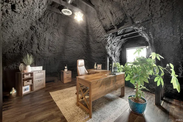 $465,000 | 1715 Lake Avenue, Plymouth, IN 46563