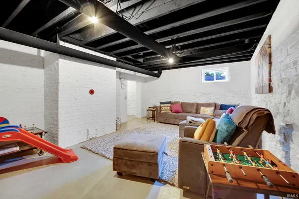 $465,000 | 1715 Lake Avenue, Plymouth, IN 46563