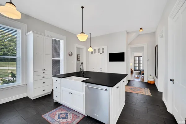 $465,000 | 1715 Lake Avenue, Plymouth, IN 46563