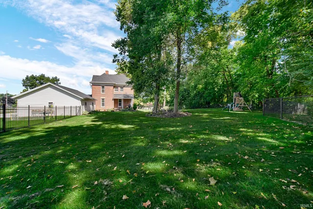 $479,000 | 1715 Lake Avenue, Plymouth, IN 46563