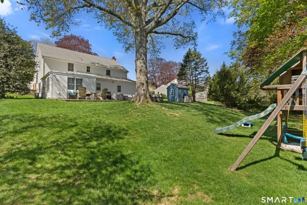 $1,850,000 | 33 Village Drive, New Canaan, CT 06840