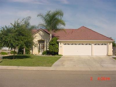1948 North Thompson Avenue Reedley, CA 93654 - Photo 2 of 15 Gallery Image 2