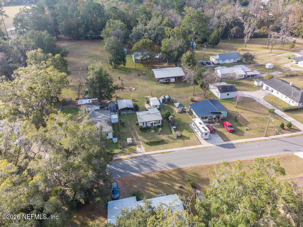 8034 Gordean Road Jacksonville, FL 32221 - Photo 2 of 37