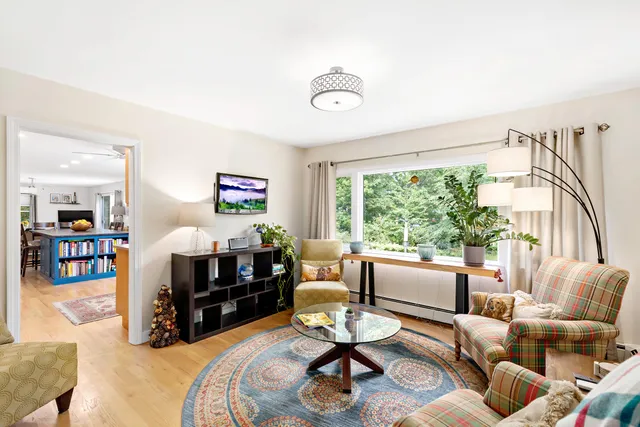 a picture of floor plan