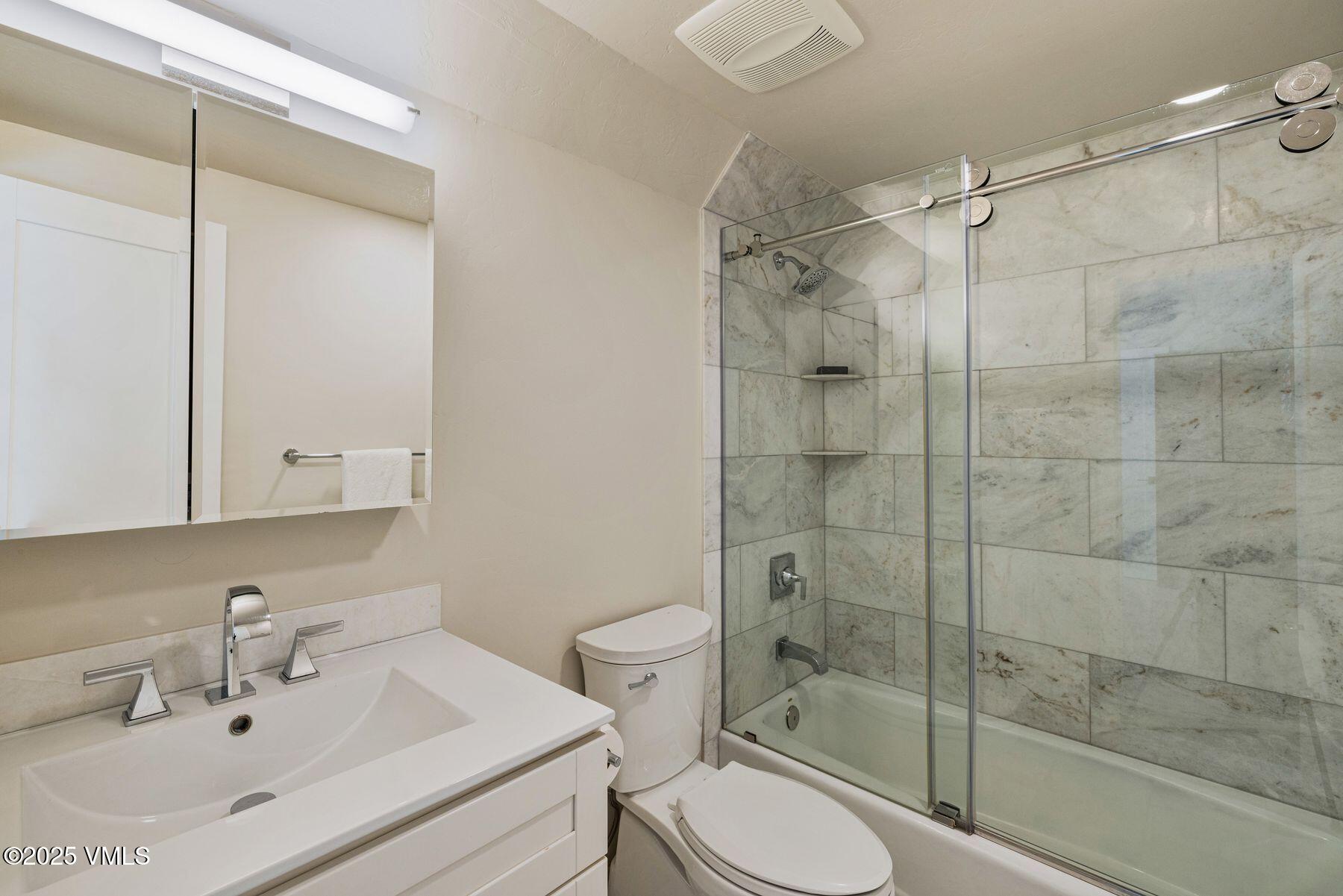 2036 Vermont Road Vail, CO 81657 - Photo 30 of 53 En-suite Bathroom