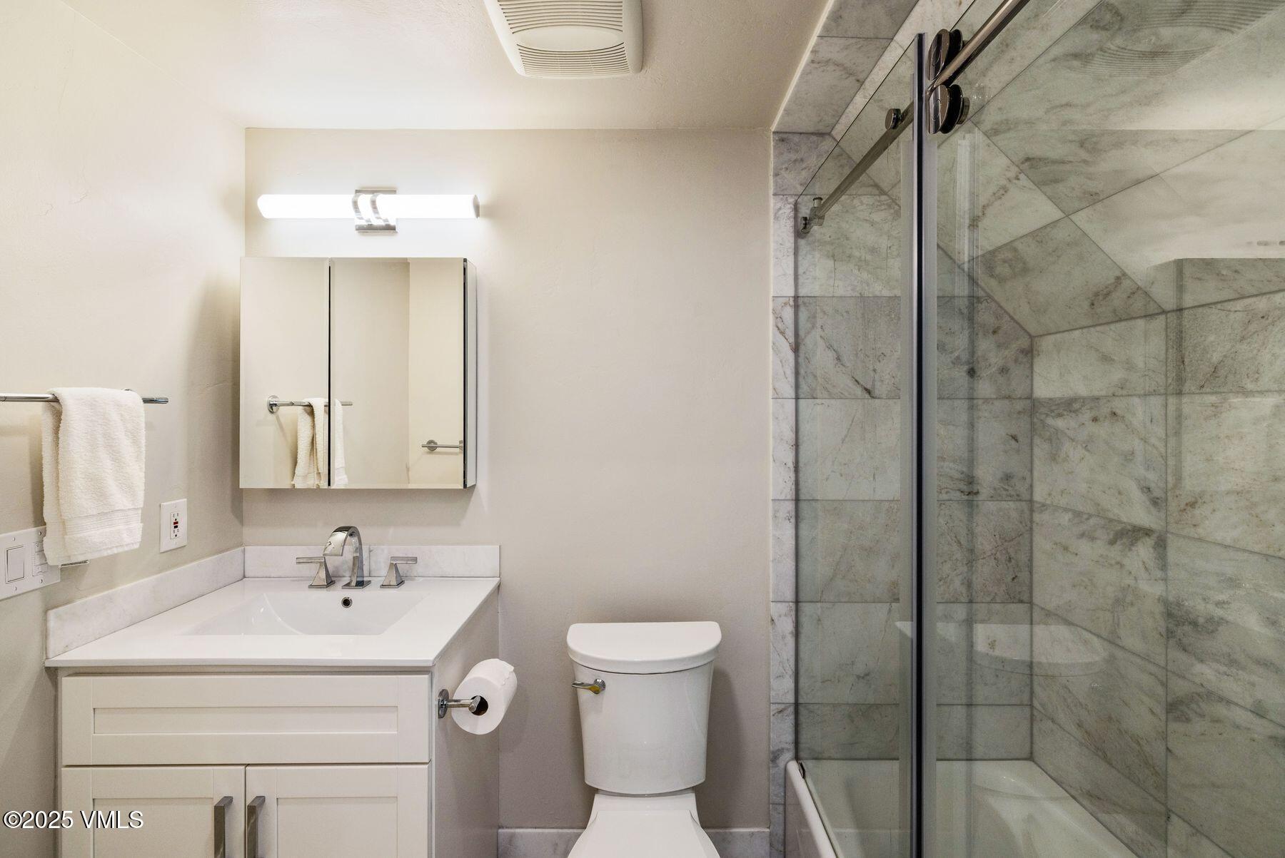 2036 Vermont Road Vail, CO 81657 - Photo 33 of 53 En-Suite Bathroom