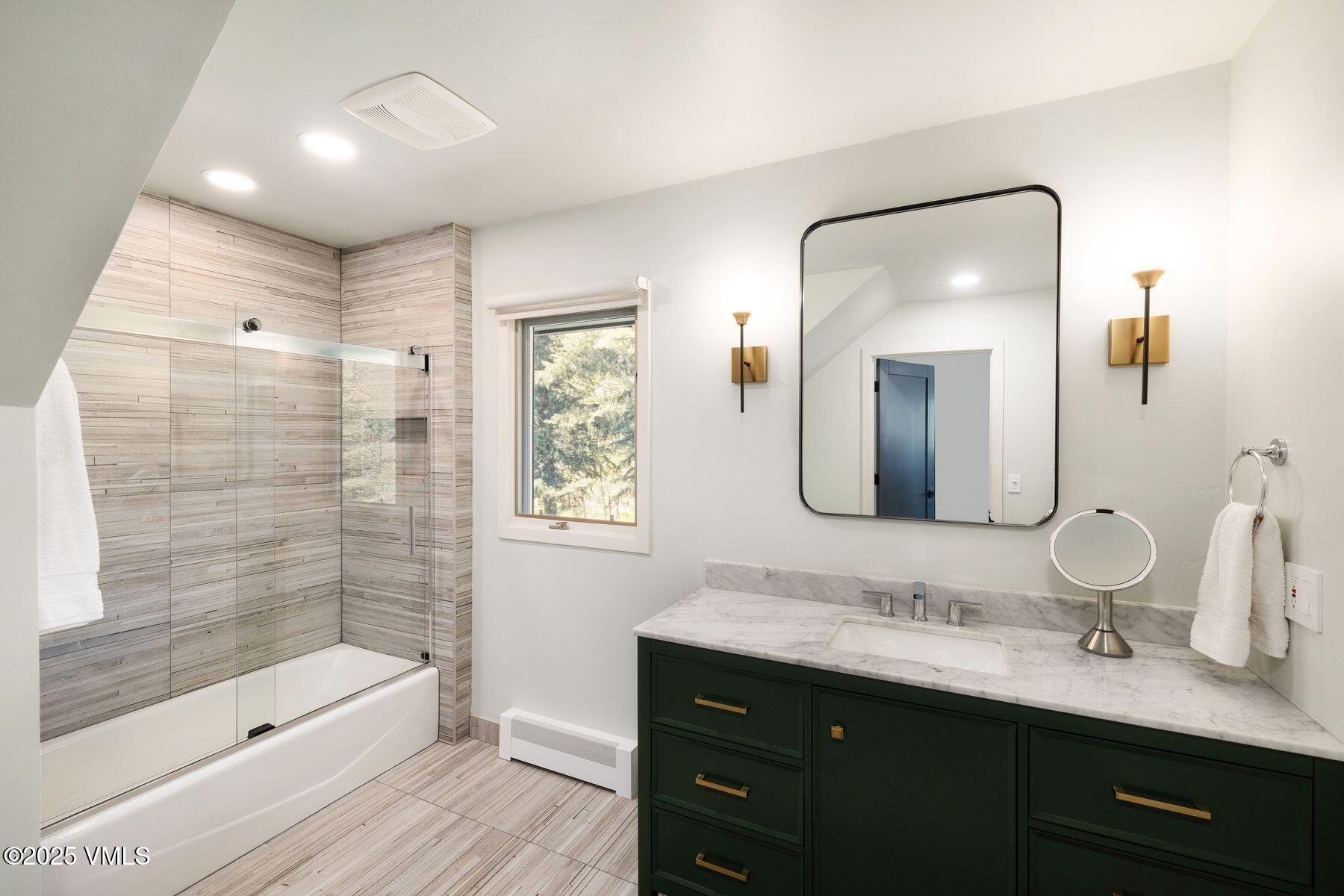 2036 Vermont Road Vail, CO 81657 - Photo 10 of 53 Guest Bathroom
