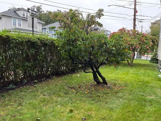 $3,500 | 36-38 Burgoyne Street, Unit 2, Boston, MA 02124