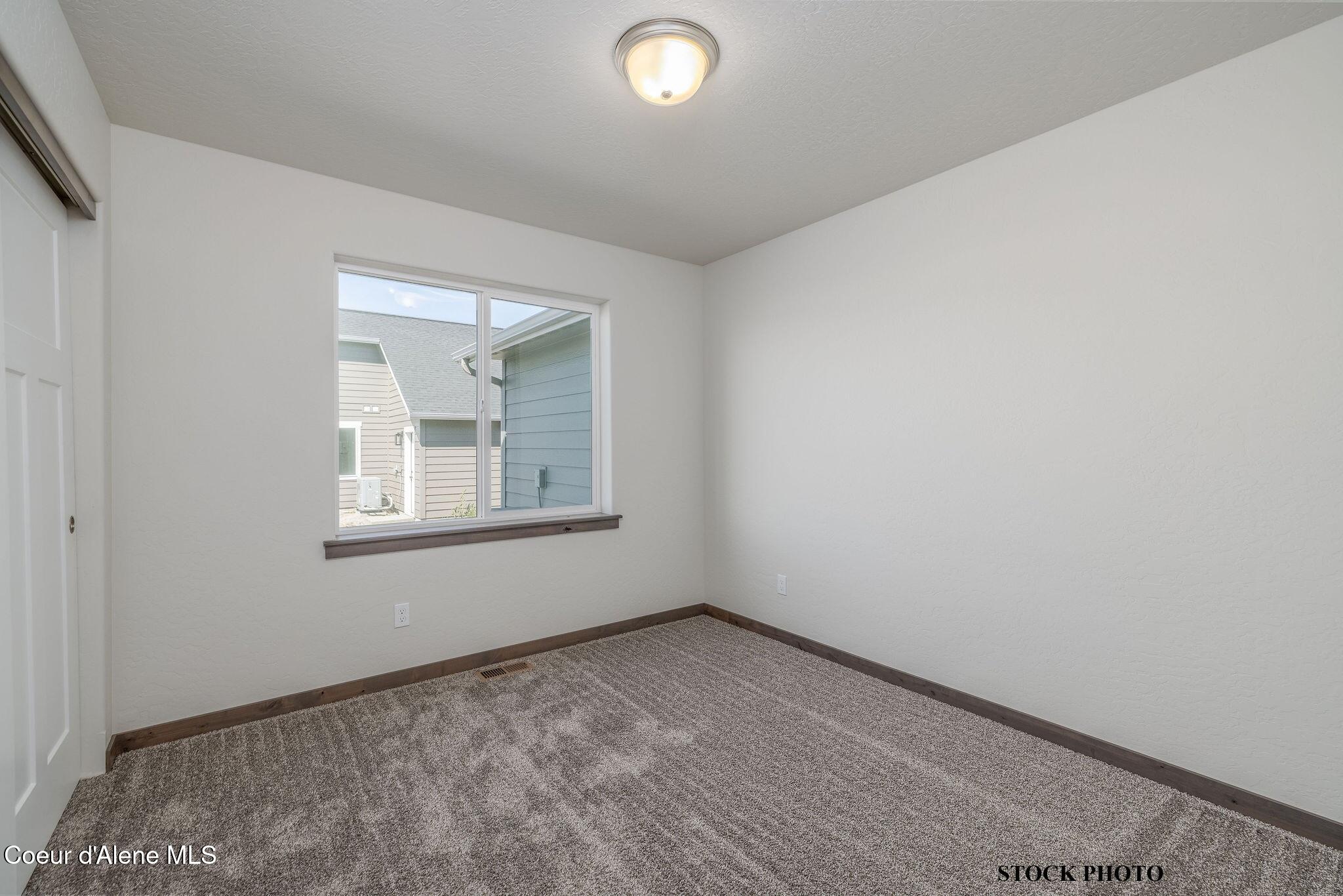 11989 North Lennon Lane Rathdrum, ID 83858 - Photo 18 of 23 19 Guest Bed 2