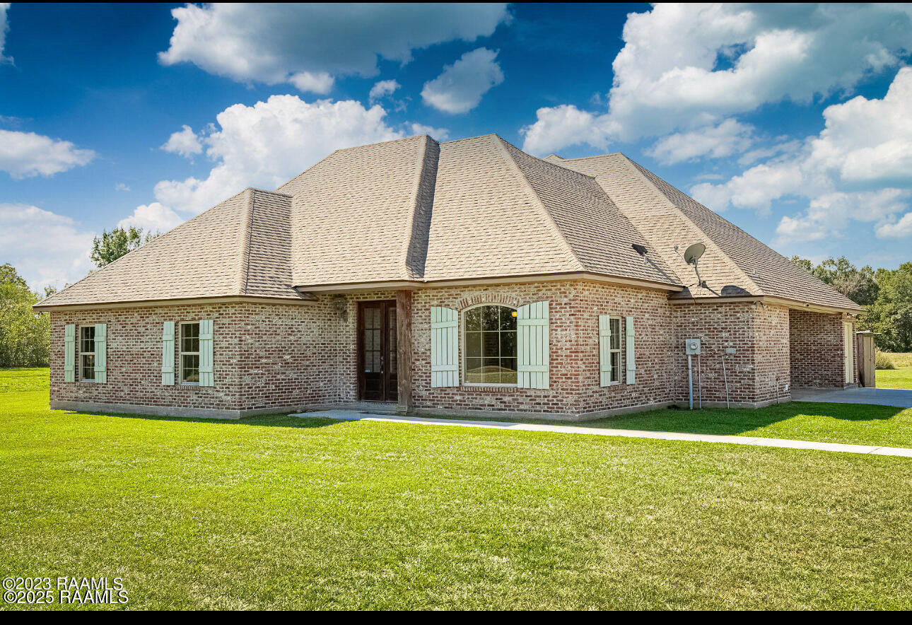 2916 Romero Road Broussard, LA 70518 - Photo 1 of 35 IMG_1529