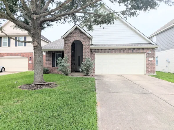 $2,150 | 4911 Spring Showers Court, Houston, TX 77084