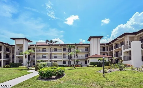 $199,900 | 12581 Kelly Sands Way, Unit 509, Fort Myers, FL 33908